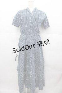 INGEBORG / ドット半袖ワンピース  青Ｘ白 I-25-06-21-080-LO-OP-HD-ZI