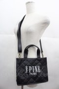epine / キルティングショルダーバッグ  黒Ｘ白 I-25-06-25-102-LO-BG-HD-ZI