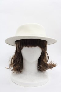 m petit by misako / サンリオキャラクターズコラボ シナモロール カンカン帽  白 I-25-06-25-123-LO-AC-HD-ZI