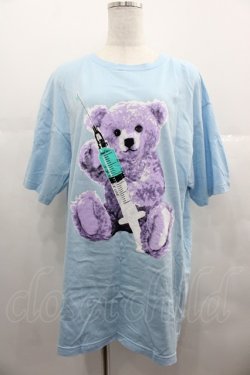 画像1: LISTEN FLAVOR / お注射ベアビッグTシャツ  ライトブルー I-25-06-25-027-PU-TS-HD-ZI
