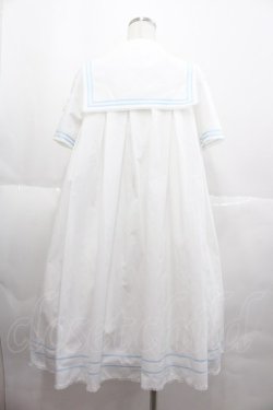 画像2: metamorphose / セーラーリボンタイシャツワンピース(ワッペン付)  白Ｘサックス I-25-07-06-044-ME-OP-HD-ZI