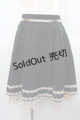 axes femme / レース付きタックスカート  黒Ｘベージュ I-25-07-06-094-AX-SK-HD-ZI