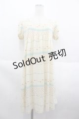 Franche Lippee / ねこ柄半袖カットワンピース  アイボリー I-25-07-09-079-LO-OP-HD-ZI
