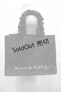Maison de FLEUR / レースフリルハンドルスクエアトートSバッグ  黒 I-25-07-16-109-LO-BG-HD-ZI