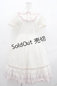 Innocent World / ロイヤルクラウン刺繍ワンピース S アイボリーＸピンク I-25-07-19-041-IW-OP-HD-ZI