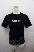 MILK / ロゴ半袖カットソー  黒Ｘピンク I-25-07-27-016-ML-TO-HD-ZI