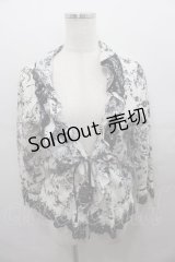 INGEBORG / フラワーブーケプリントオーバーブラウス  白Ｘ黒 I-25-07-27-048-LO-BL-HD-ZI