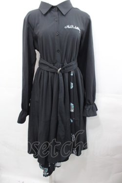 画像1: NieR Clothing / シェル柄シャツワンピース 黒Ｘ白Ｘ青  I-25-07-30-067-PU-OP-HD-ZI