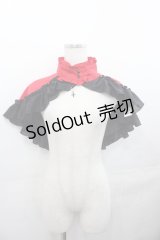 MARBLE / ゴシック調モチーフ付き立ち襟ケープ  赤Ｘ黒 I-25-07-30-075-GO-JA-HD-ZI