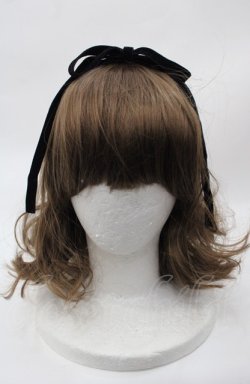 画像1: LOLITAその他(お買取対象外) / 細ベルベットリボンカチューシャ  黒 I-25-08-04-108-LO-AC-HD-ZI