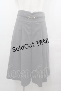 axes femme POETIQUE / ビットデザインタックパンツ  グレー I-25-08-09-101-AX-PA-HD-ZI