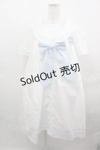 metamorphose / セーラーリボンタイシャツワンピース(ワッペン付)  白Ｘサックス I-25-08-15-070-ME-OP-HD-ZI