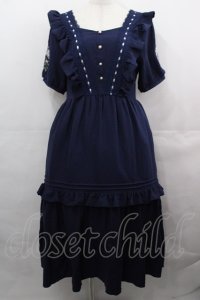 axes femme / ハシゴレース×袖バラ刺繍ワンピース  ネイビー I-25-08-15-088-AX-OP-HD-ZI