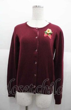 画像1: Emily Temple cute / いちご刺繍ニットカーディガン  ボルドー I-25-08-22-011-ET-TO-HD-ZI