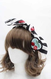 Angelic Pretty / Cherry Stampカチューシャ  黒 I-25-08-22-118-AP-AC-HD-ZI
