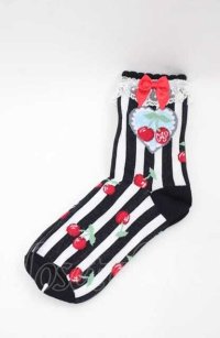 Angelic Pretty / Cherry Stampクルー丈ソックス  クロ I-25-08-22-120-AP-ZA-HD-ZI