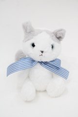 PINK HOUSE / ねこと子ペンギンぬいぐるみコサージュ  白 I-25-08-25-113-LO-ZA-HD-ZI