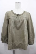 画像1: 【SALE】INGEBORG / スカラップレースノーカーラーブラウス M カーキ I-25-09-13-030-LO-BL-HD-ZT198 (1)