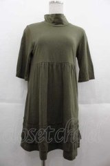 PINK HOUSE / 裾ピコフリル半袖ハイネックチュニックカットソー  カーキ I-25-09-13-043-LO-TO-HD-ZT452