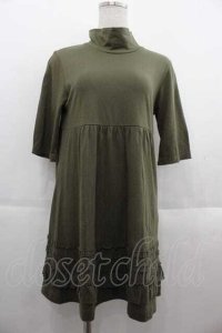 PINK HOUSE / 裾ピコフリル半袖ハイネックチュニックカットソー  カーキ I-25-09-13-043-LO-TO-HD-ZT452