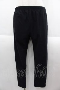 INGEBORG / 裾カメリア刺繍パンツ 3(9号) ブラック I-25-09-15-077-LO-PA-HD-ZI