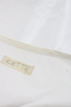 画像4: KETTY / ピンタックリボンブラウス  白 I-25-09-21-003-EL-BL-HD-ZI