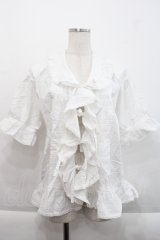 KETTY / フリルピンタック半袖オーバーブラウス  白 I-25-09-21-006-EL-BL-HD-ZI
