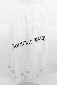 KETTY / 裾ローズブーケ刺繍スカート  白Ｘ赤 I-25-09-21-091-EL-SK-HD-ZI
