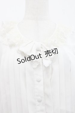 画像3: INGEBORG / レース襟半袖サテンブラウス  ホワイト I-25-09-21-016-LO-BL-HD-ZI