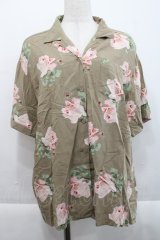 INGEBORG / 薔薇柄ブラウス  オリーブ I-25-09-21-017-LO-BL-HD-ZI