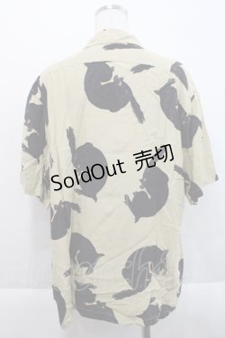 画像2: Karl Helmut / うさぎ柄半袖シャツ  ベージュ I-25-09-21-019-EL-BL-HD-ZI