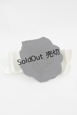 画像1: JESUS DIAMANTE / マドモアゼルカメリアバレッタ  黒Ｘ白 I-25-09-24-095-JE-AC-SA-ZI