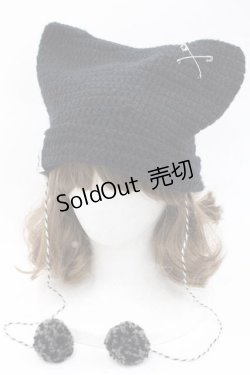 画像1: NieR Clothing / ポンポン×安ピン付き猫耳ニットキャップ  ブラック I-25-09-27-025-PU-AC-SA-ZI