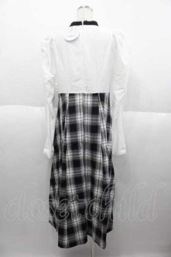 画像2: DearMyLoveRose / デコルテオープンクラシカルワンピース 3L 白Ｘ黒 I-25-09-30-094-EL-OP-SA-ZI