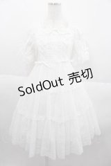 BABY,THE STARS SHINE BRIGHT / デザートワンピース（2025年）  白 I-25-09-30-045-BA-OP-SA-ZI