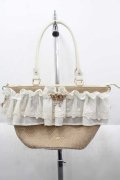 axes femme / レースフリルかごトート  ベージュＸ白 I-25-10-04-001-AX-BG-SA-ZI