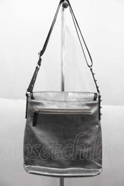 画像2: Jean Paul GAULTIER / メタリックショルダーバッグ  シルバーＸ黒 I-25-10-04-035-GO-BG-SA-ZI