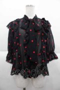 Angelic Pretty / Petit Heartブラウス  黒ｘ赤 I-25-10-04-046-AP-BL-SA-ZI