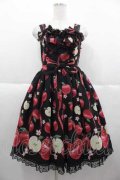 Angelic Pretty / Girly Applesジャンパースカート  黒 I-25-10-04-072-AP-OP-SA-ZI
