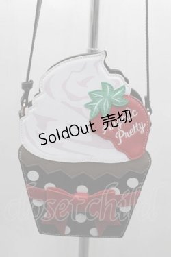 画像1: Angelic Pretty / Strawberry Cupcakeショルダーバッグ  黒 I-25-10-04-015-AP-BG-SA-ZI