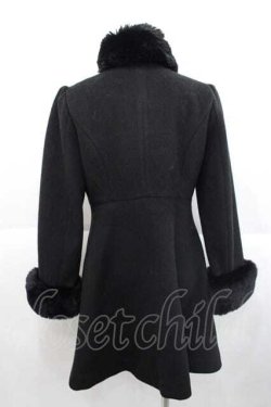 画像2: evelyn / ビジューブローチ付きコート  黒Ｘシルバー I-25-10-10-035-LO-CO-SA-ZI