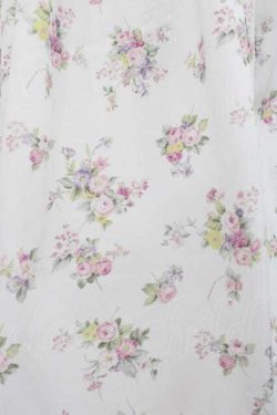 画像3: tocco closet / フラワーブーケプリント半袖ワンピース  白 I-25-10-10-074-LO-OP-SA-ZI