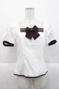 MARBLE / リボンブローチ付き半袖ブラウス  白Ｘブラウン I-25-10-10-028-GO-BL-SA-ZI