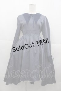 ALICE and the PIRATES / 蜘蛛の巣おばけプリントワンピース  グレー I-25-10-15-052-PA-OP-SA-ZI