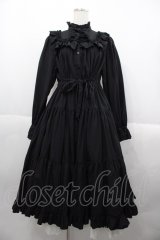 Physical Drop / 前釦スタンドカラーワンピース  黒 I-25-10-15-056-LO-OP-SA-ZI