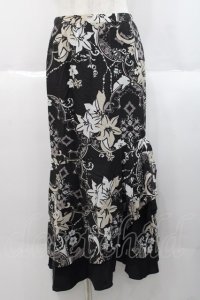 INGEBORG / セットアップスカート  ゆり柄黒白 I-25-10-18-068-LO-SK-SA-ZI