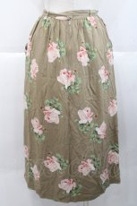 画像2: INGEBORG / 朝露薔薇柄スカート  オリーブ I-25-10-18-087-LO-SK-SA-ZT654 (2)