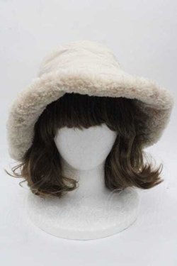 画像2: INGEBORG / ロゴキルティングボアハット  ベージュ I-25-10-21-095-LO-AC-SA-ZI