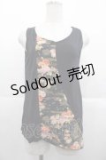 gouk / 和花柄フロント切替ノースリーブトップス  黒 I-25-10-21-019-GO-TO-SA-ZI