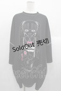 VOLCAN&APHRODITE / ハーネスGIRLステッチTシャツ  黒Ｘ白 I-25-10-24-085-PU-TO-SA-ZI